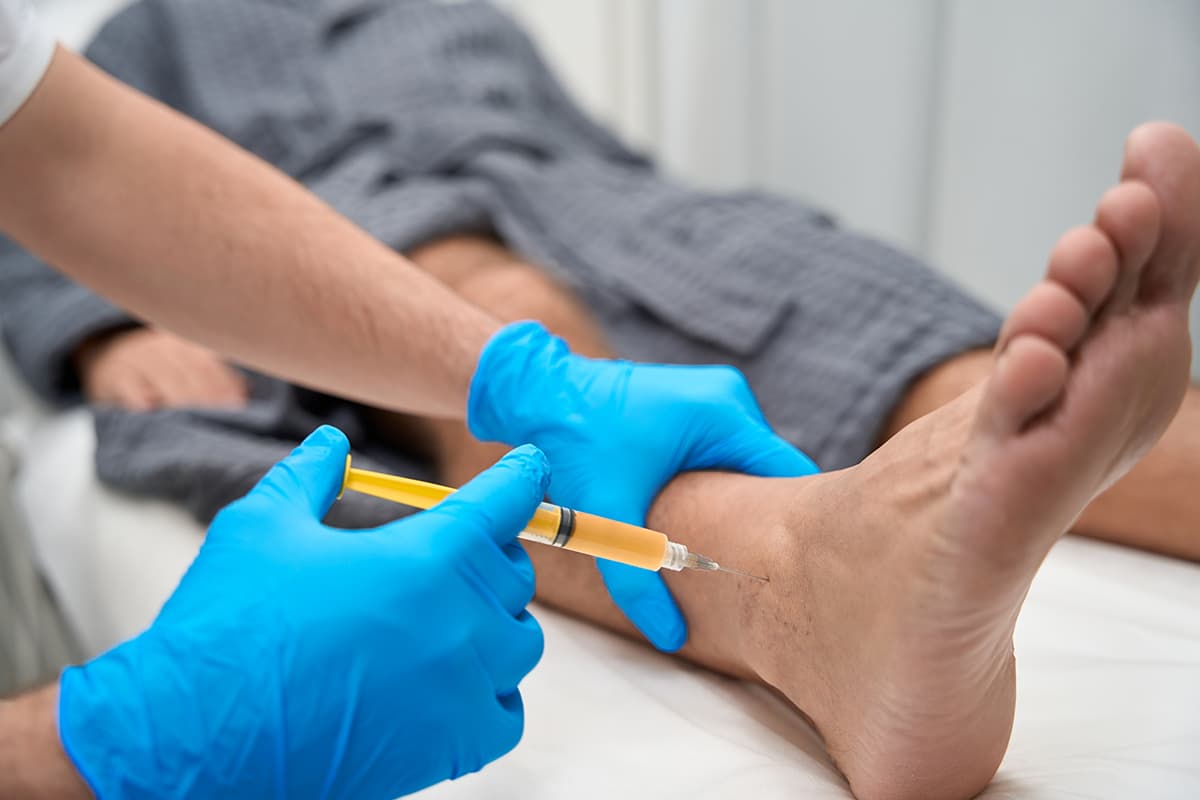 Steroid Injections in Naperville, IL | Illinois Podiatry Specialists